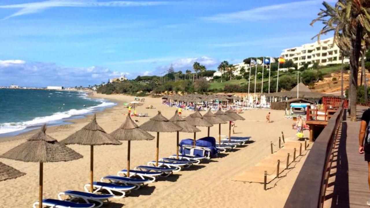 Mi Capricho 3-5 Beachfront- Apartment With Sea Views In Costa Del Sol Sitio de Calahonda Exterior foto