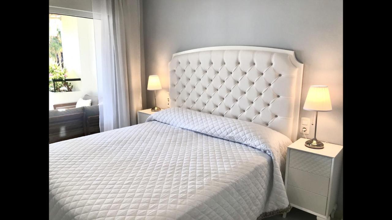 Mi Capricho 3-5 Beachfront- Apartment With Sea Views In Costa Del Sol Sitio de Calahonda Exterior foto
